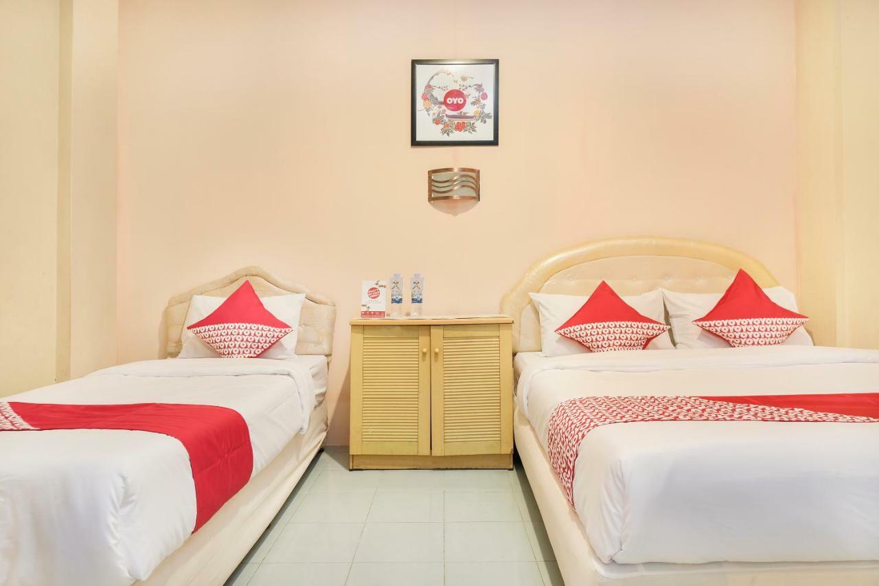 Oyo 585 Hotel Perwita Sari Yogyakarta Eksteriør bilde